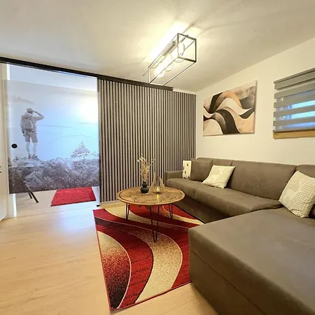 Anneliese By Interhome 麦舒芬