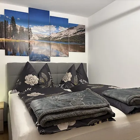 Anneliese By Interhome 麦舒芬