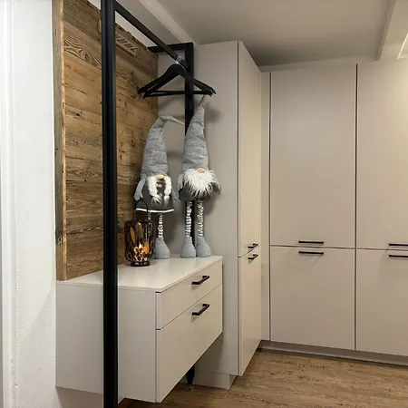 Anneliese By Interhome