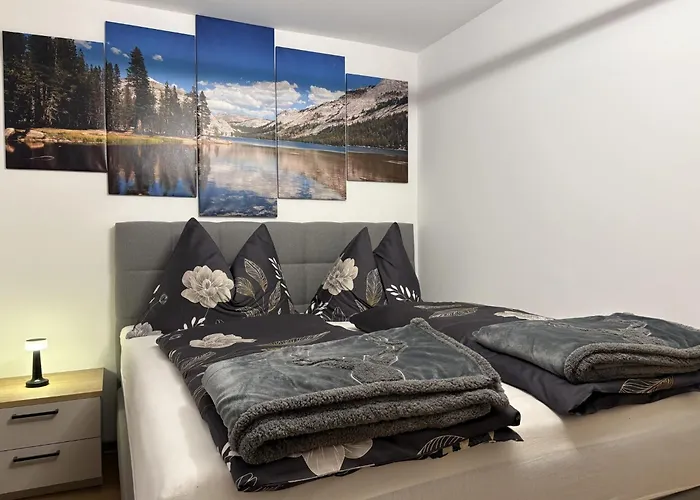 Anneliese By Interhome 麦舒芬